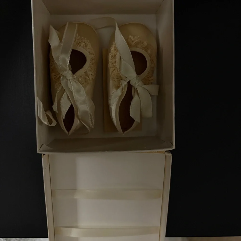 Vintage Mrs. Day’s Ideal Baby Shoes